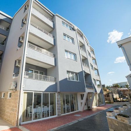 Apartmani "B-Elite" Будва Екстериор снимка