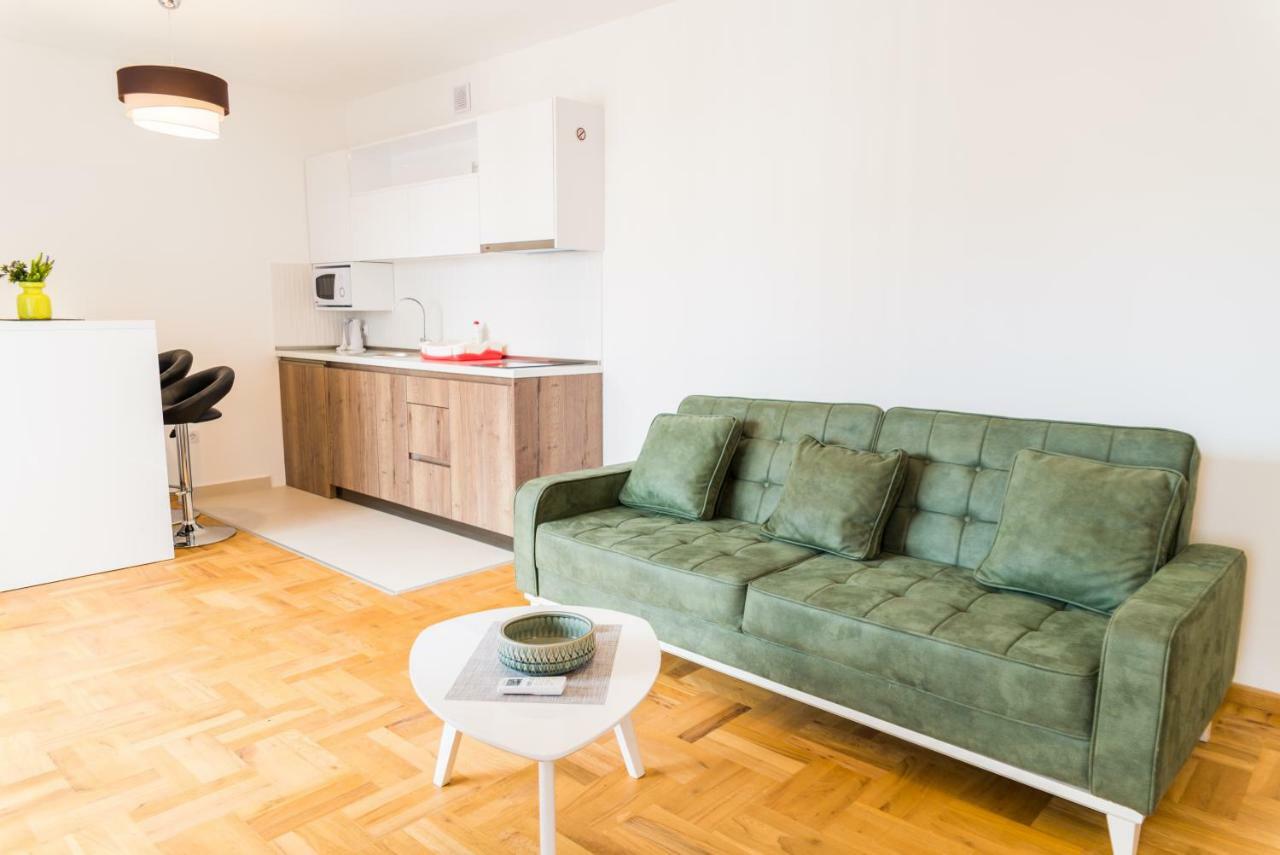 Apartmani "B-Elite" Будва Екстериор снимка