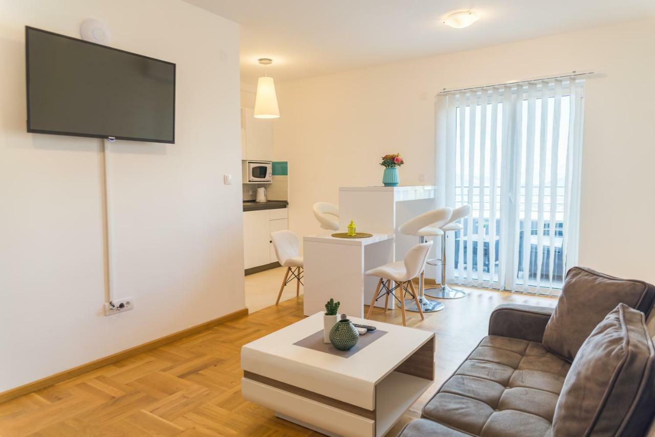 Apartmani "B-Elite" Будва Екстериор снимка